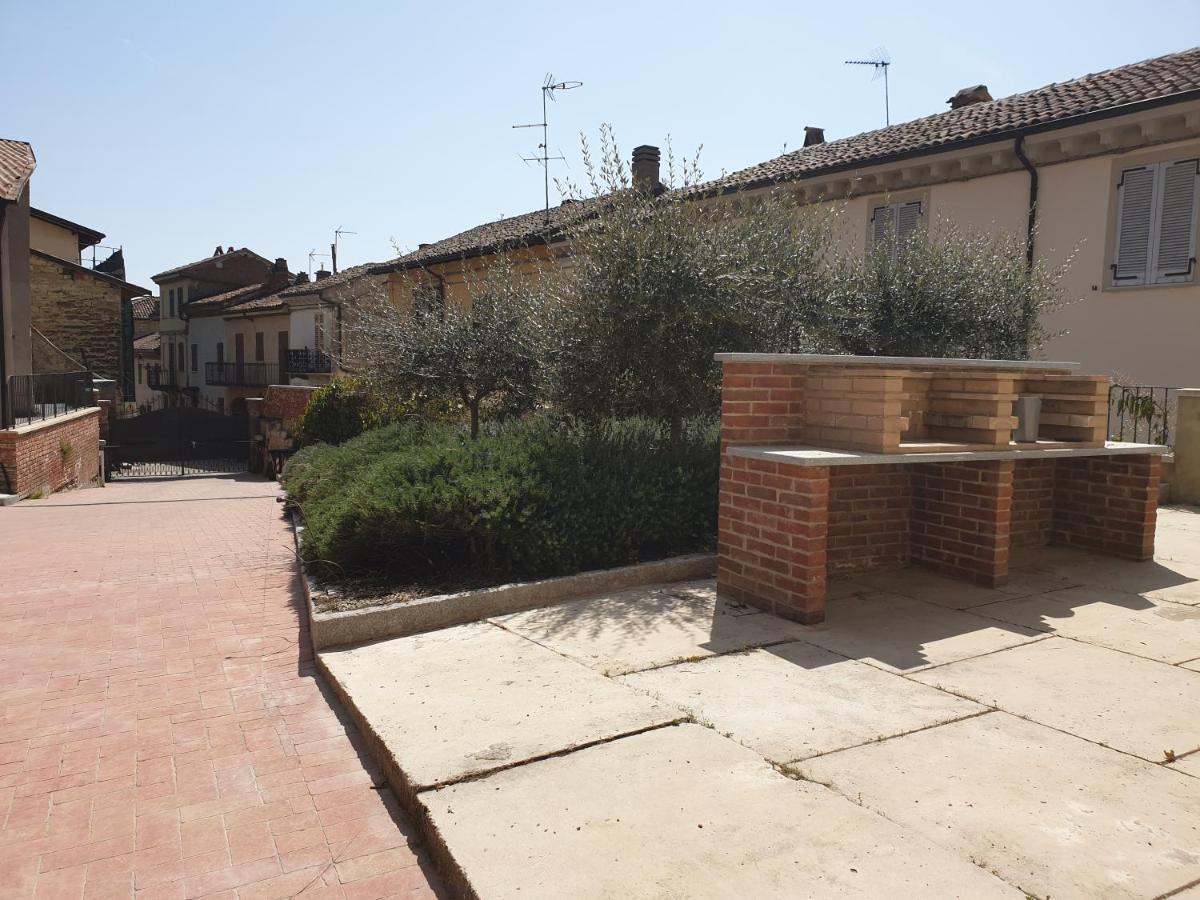 Olivola Apartments Frassinello Esterno foto